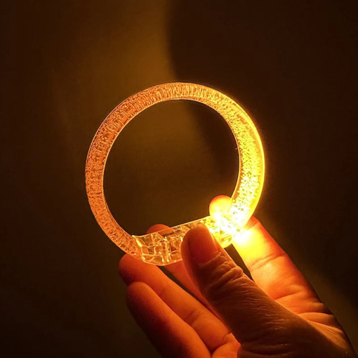 耐用又醒目的LED發光手環，整圈都能客製印刷，路跑、活動周邊客製推薦